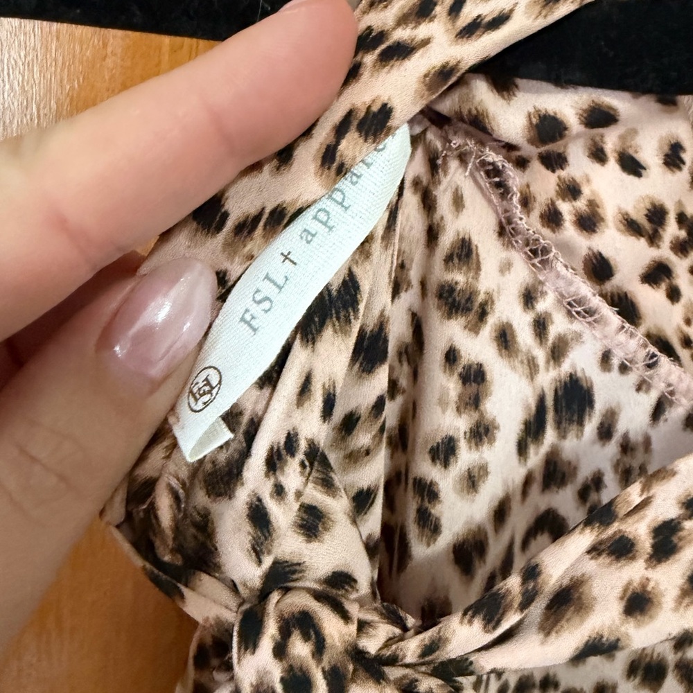 Leopard Print Sleeveless Ruffle Tank - Picture 5 of 6